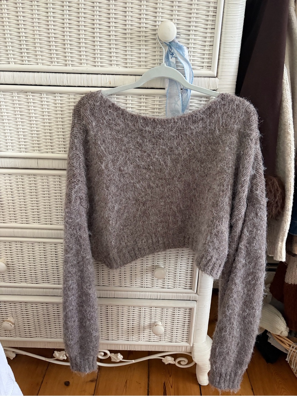 Cozy Cropped Fuzzy Knit Sweater - Taupe